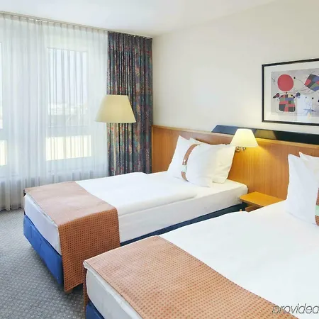 Otel Moxy Humboldthain Park Berlin