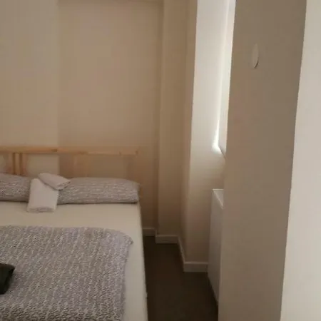 Hostel Lodgecity - Private B *