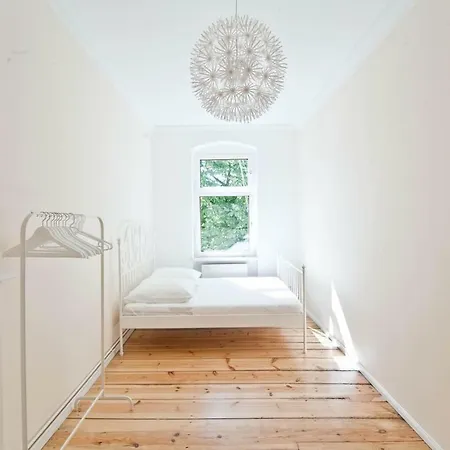 Magnificent Turn Of Century Flat Apartment *