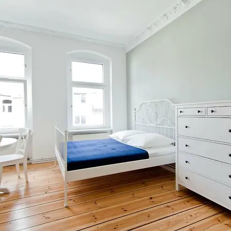 Apartment Magnificent Turn Of Century Flat Berlin