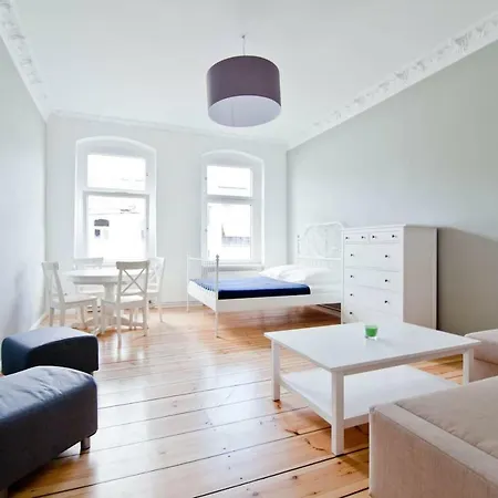 Magnificent Turn Of Century Flat Apartment *