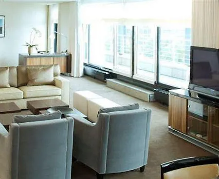 Sheraton Grand Esplanade 5* Berlim