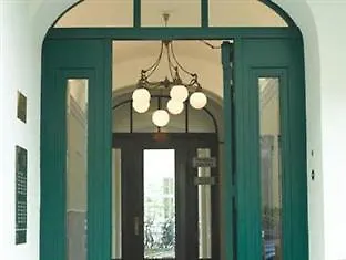 Hotel Garni Kleist Am Kurfuerstendamm