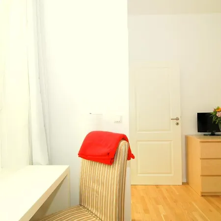 3000 Mitte