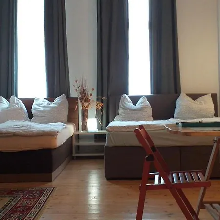 Heliodor Lichtenberg Apartment Berlin