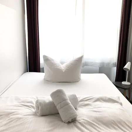 Absolut 2* Berlin