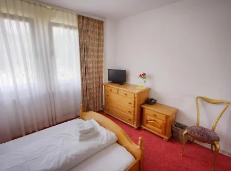 Hotel B1