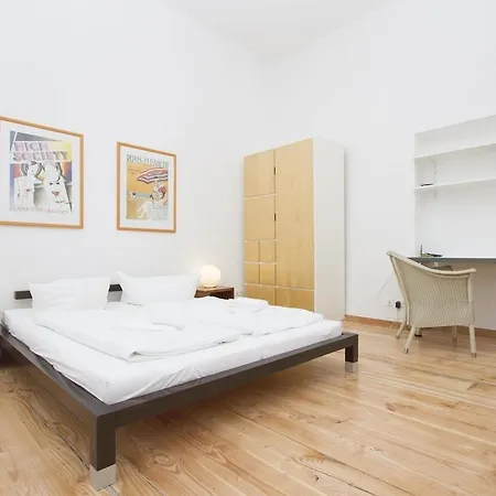 Limehome Malmoeer Strasse Apartment *