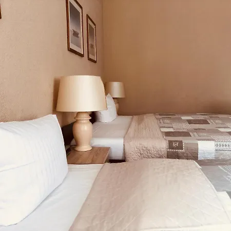 מלון Castell Am Kurfuerstendamm 3*