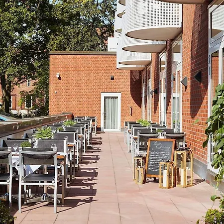 Living Weissensee 4* Berlin