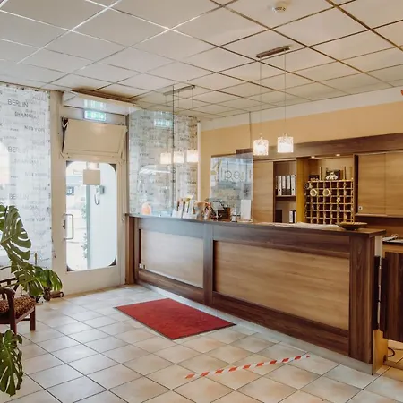 Hotel Alper Am Potsdamer Platz 3*